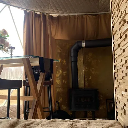 Villa Queen Design Tiny & Spa *